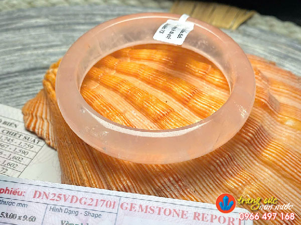 vong-kieng-thach-anh-hong vong kieng thach anh hong